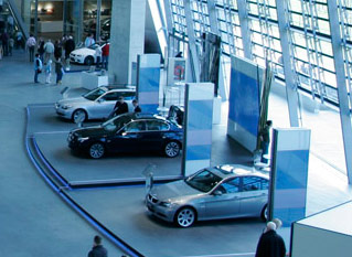 BMW Welt München Innenansicht